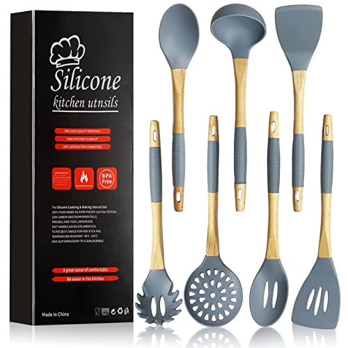Kitchen & Table by H-E-B Silicone Turner - Shop Utensils & Gadgets